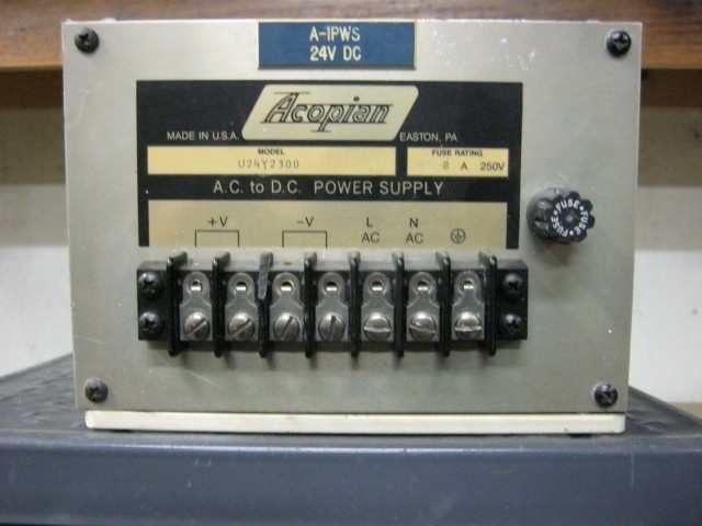 ACOPIAN AC TO DC POWER SUPPLY U24Y2300 (Untested)