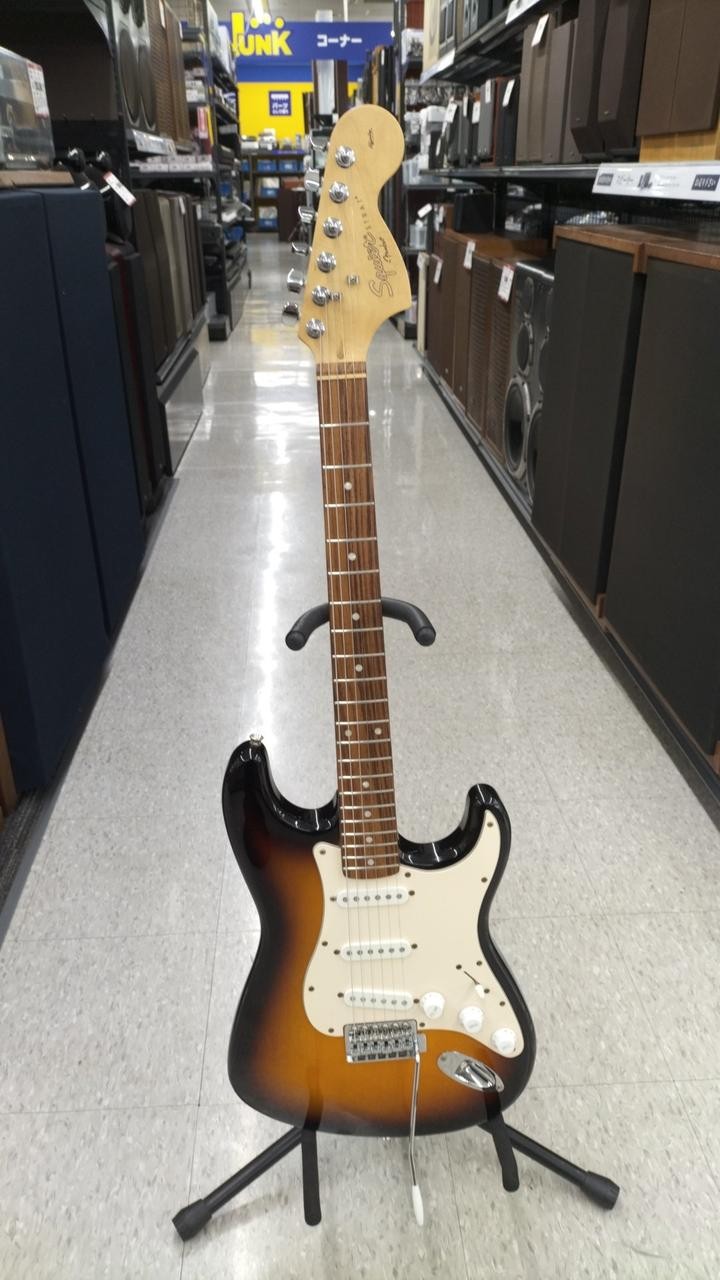 SQUIER AFFINITY SERIES Stratocaster type