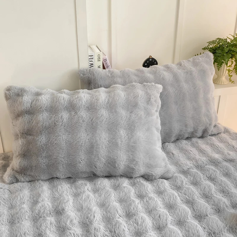 2pcs Fluffy Plush Pillowcase 48x74cm Winter Warm Thickness Pillow Sham Soft Rabb