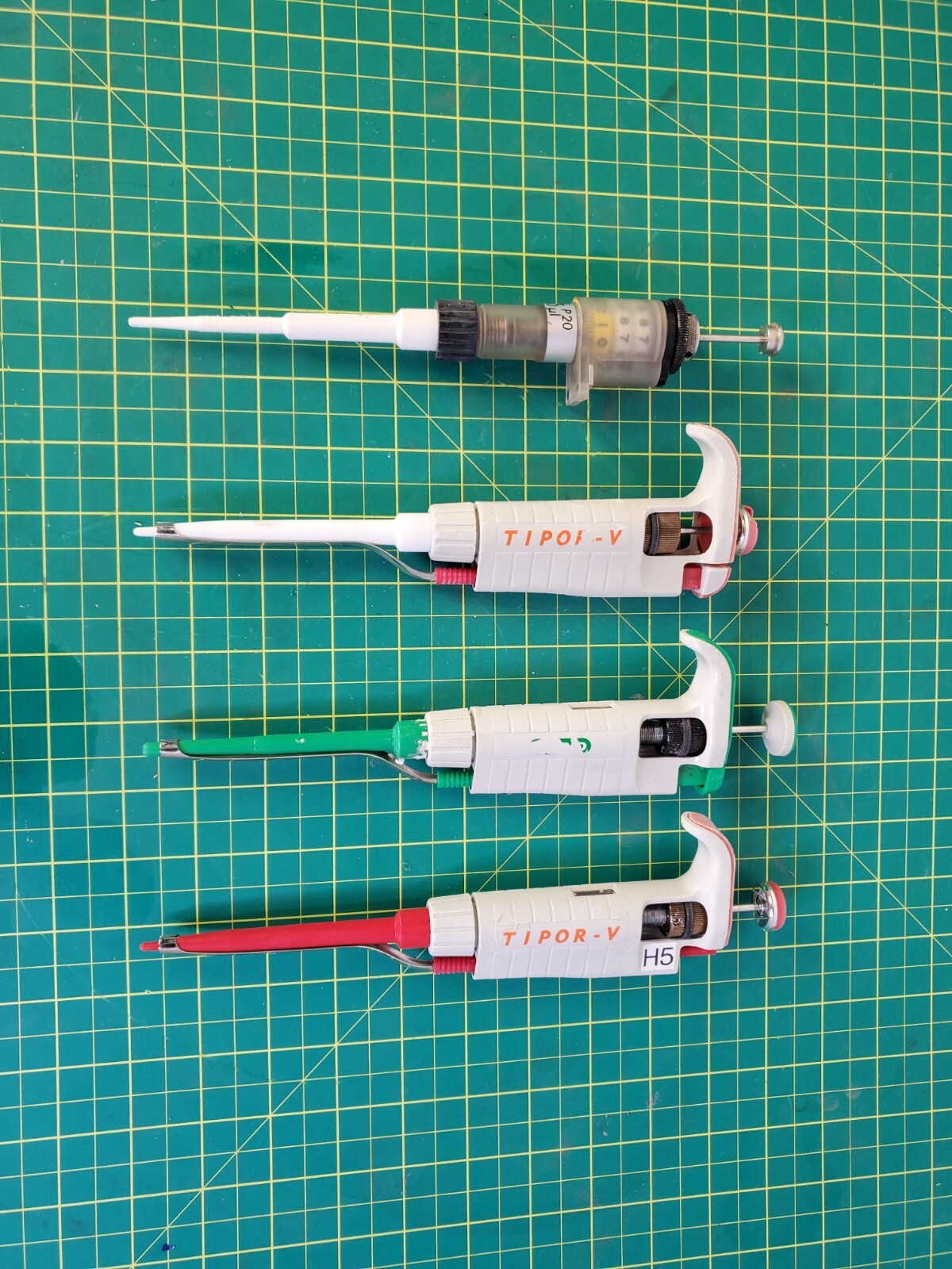 Group of 4 Different Pippettes