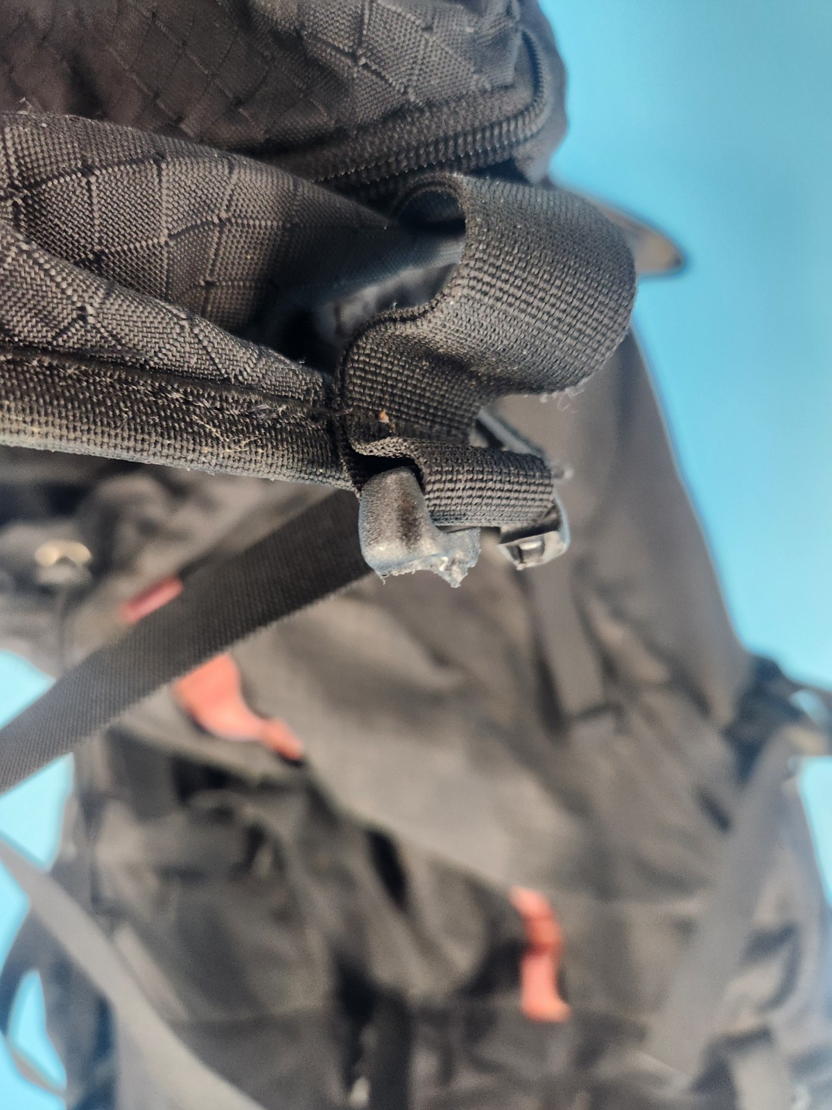 Eddie Bauer 66L Internal Frame Hiking Climbing Camping Backpack EB20453