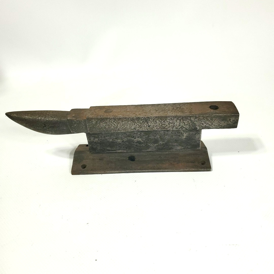9.5" 4lb  Steel Mini Jeweler's Track Horn Railroad Blacksmith vintage Antique