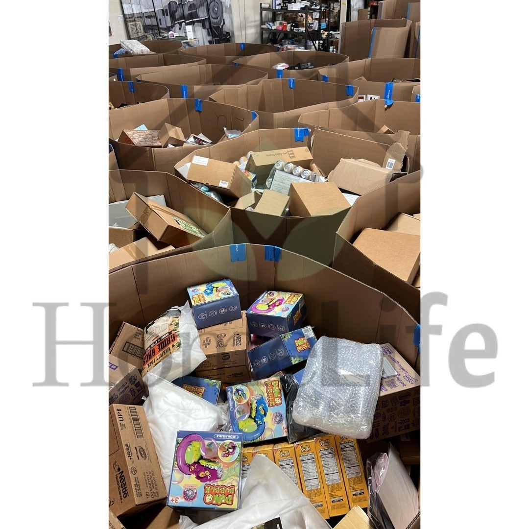 50 PCS - AMAZON MYSTERY BOXES!!! LIQUIDATION BRAND NEW (( LARGE BOX ))