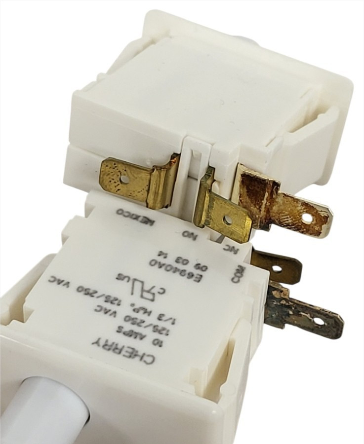 2 PACK Cherry 0E6900A0 White Switch Pushbutton 10A 125/250 Vac Quick Connect