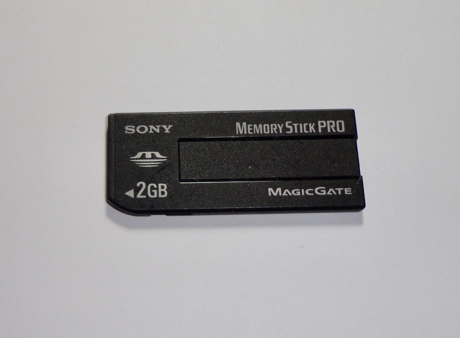 SONY 2GB Memory Stick MSX-2GS AUTHENTIC MagicGate