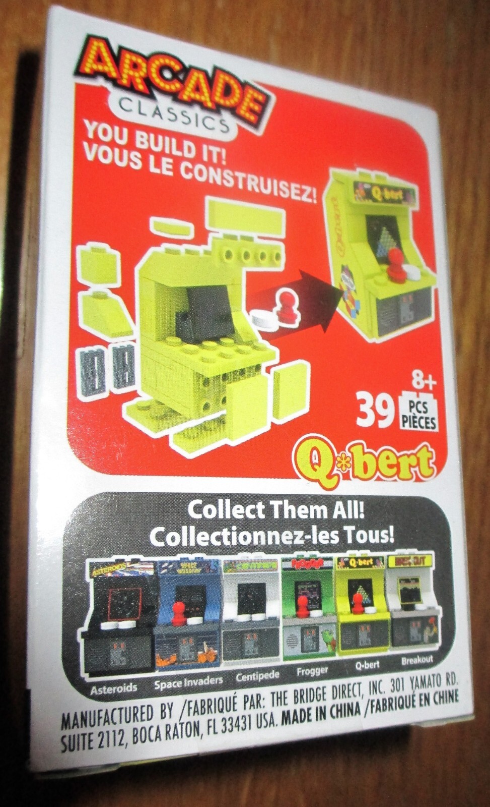 Arcade Classics Buildable Mini Arcade You Build 39 Pieces Q-bert - NIB