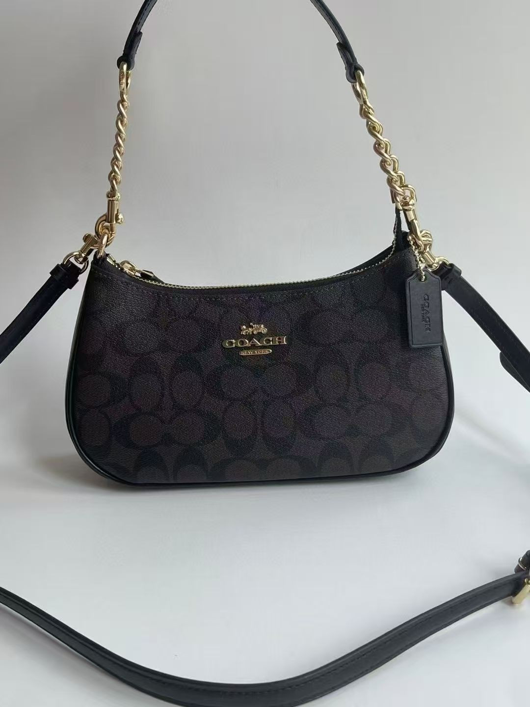 NWT COACH CA548 Women's Teri Shoulder Bag In Signature Canvas Gold/Brown, Black