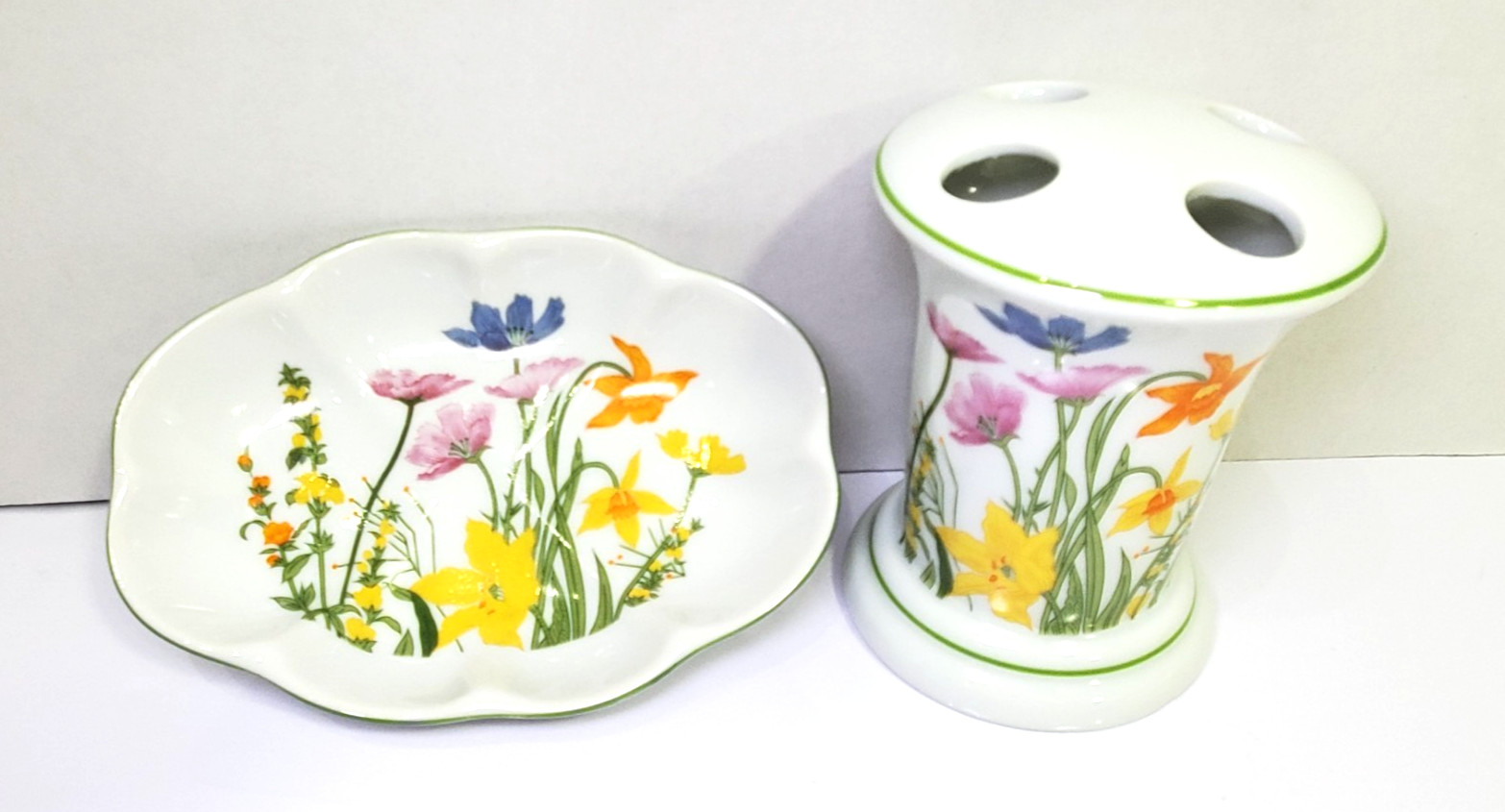Day Lily Fine China Soap Dish Toothbrush Holder Seymour Mann Inc JAPAN Set of 2