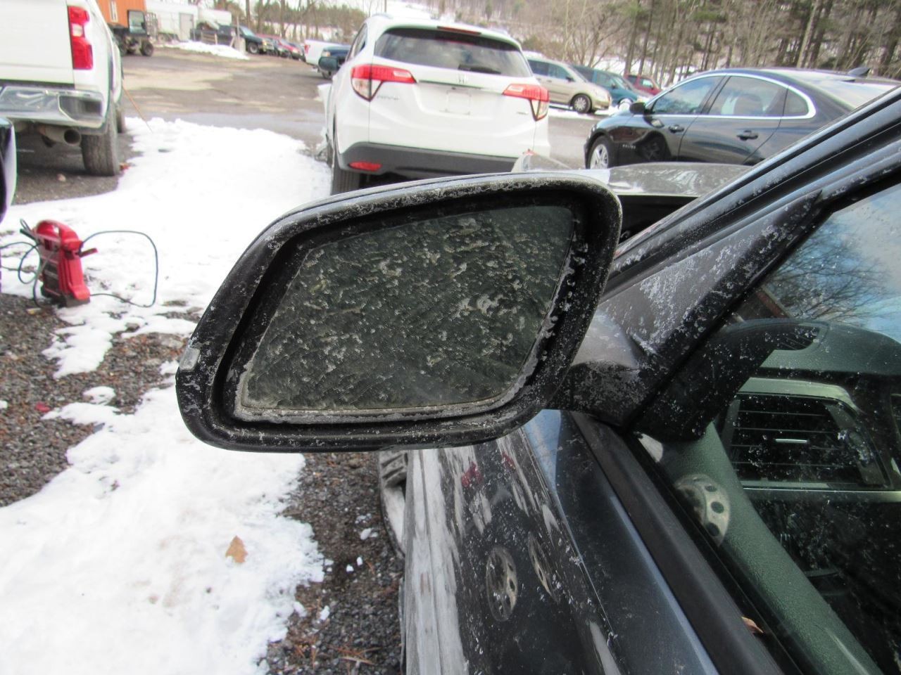 328I 2015 Glove Box 1023210