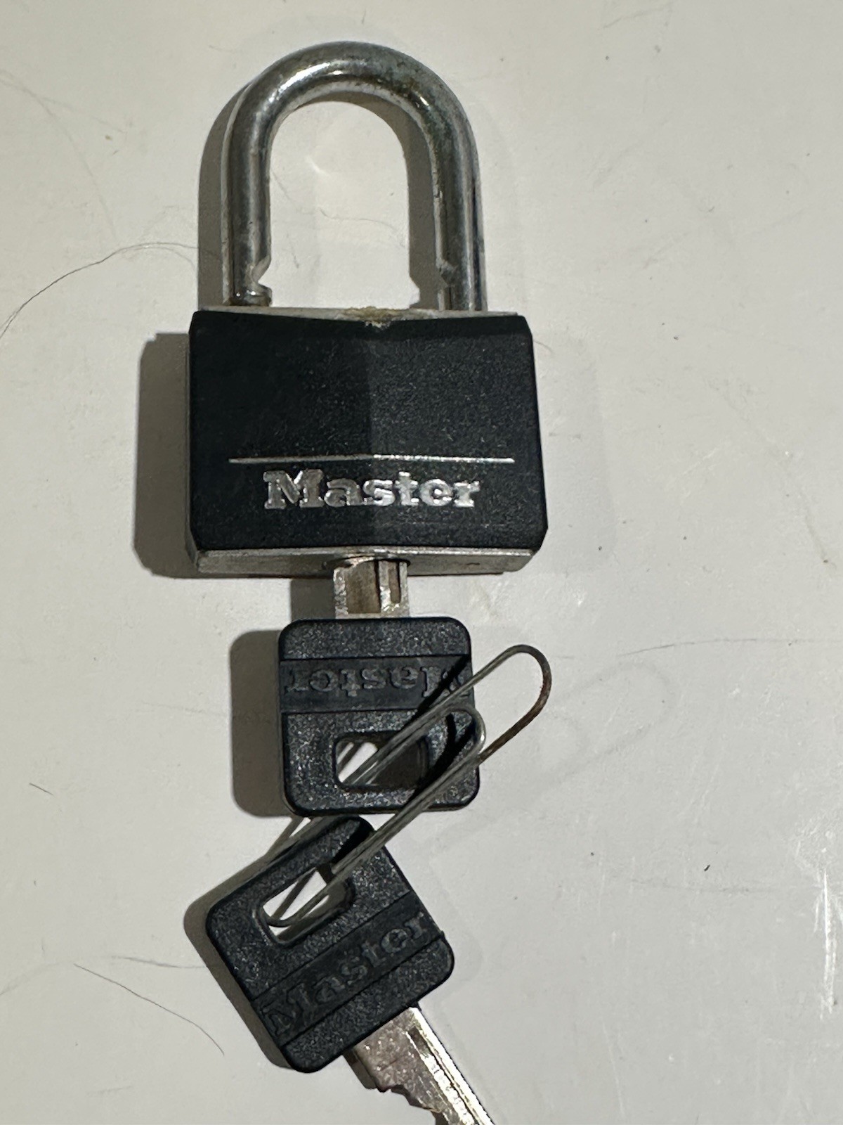 Master Lock - 40mm Keyed Padlock - Black - 2 Keys