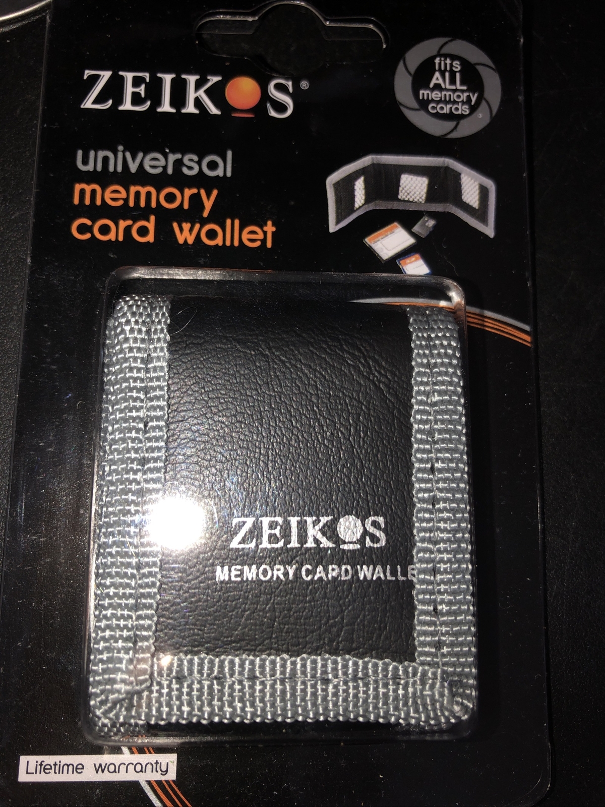 Zeikos Memory Card Wallet ~ New ~ Fits All Memory Cards