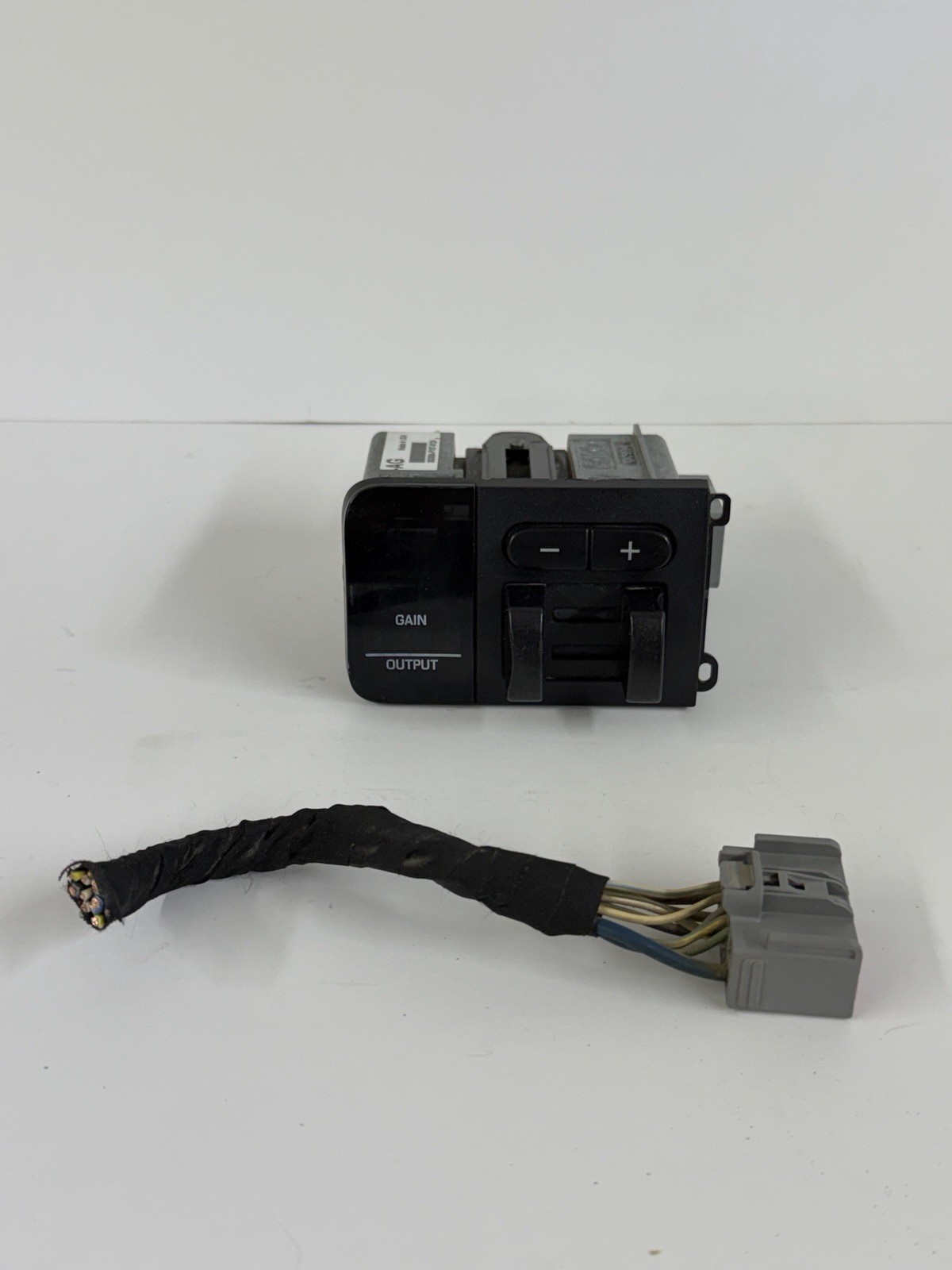 2008-2010 FORD F250 F350 TRAILER BRAKE SWITCH DASH CONTROLLER 7C34-2C006-AG Read