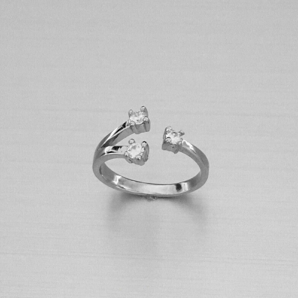 1Ct Round Cut Simulated Diamond Adjustable Toe Ring 14k White Gold Plated