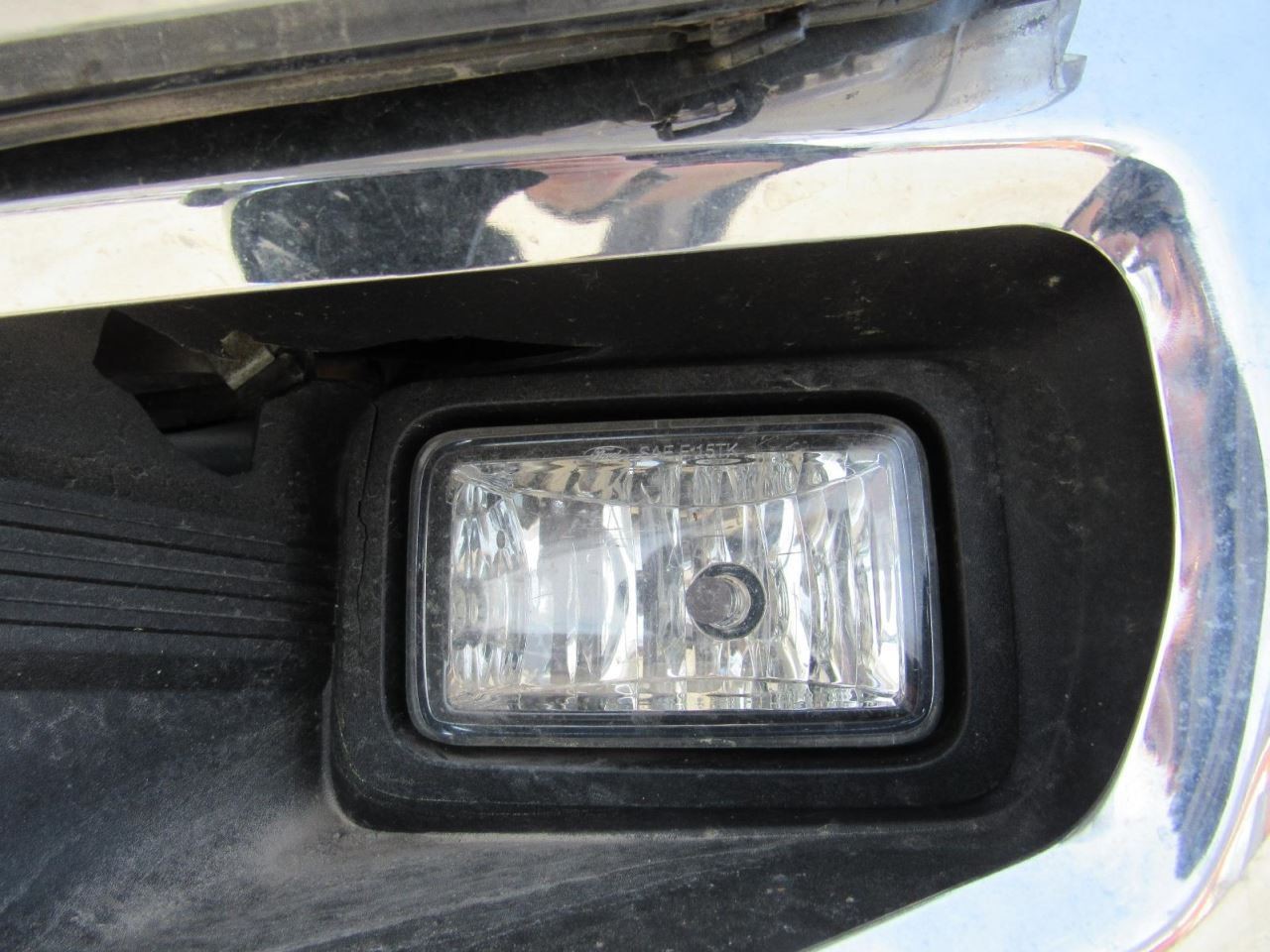 F250SD 2018 Glove Box 1037137
