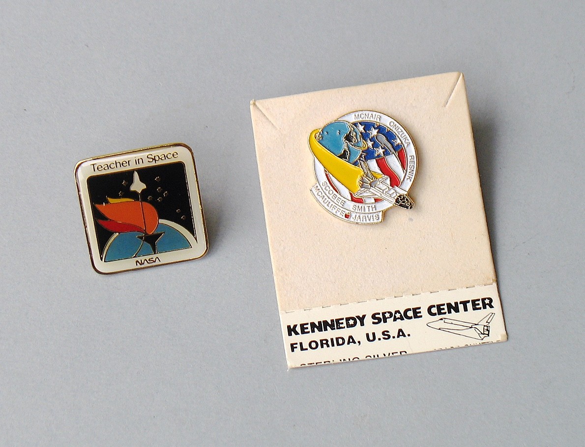 NASA Space Shuttle Lapel Pin Challenger STS-51-L & Teacher in Space Vintage Lot