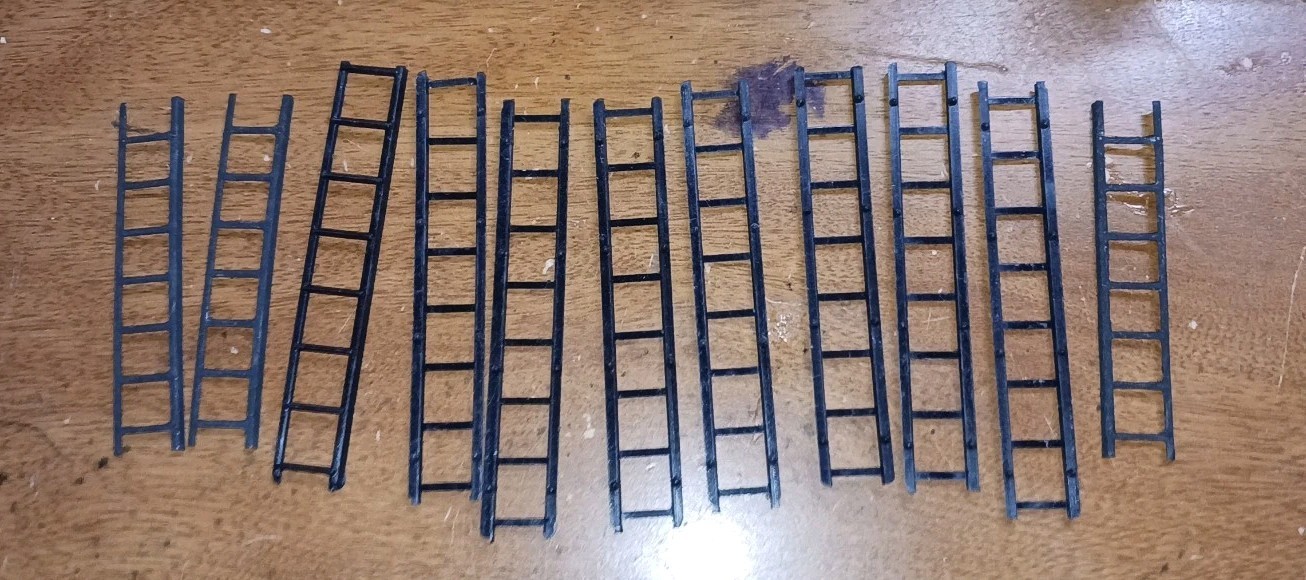 Vintage O Scale Model Railroad Ladders Lot of 12  Plastic + Metal Caboose Parts