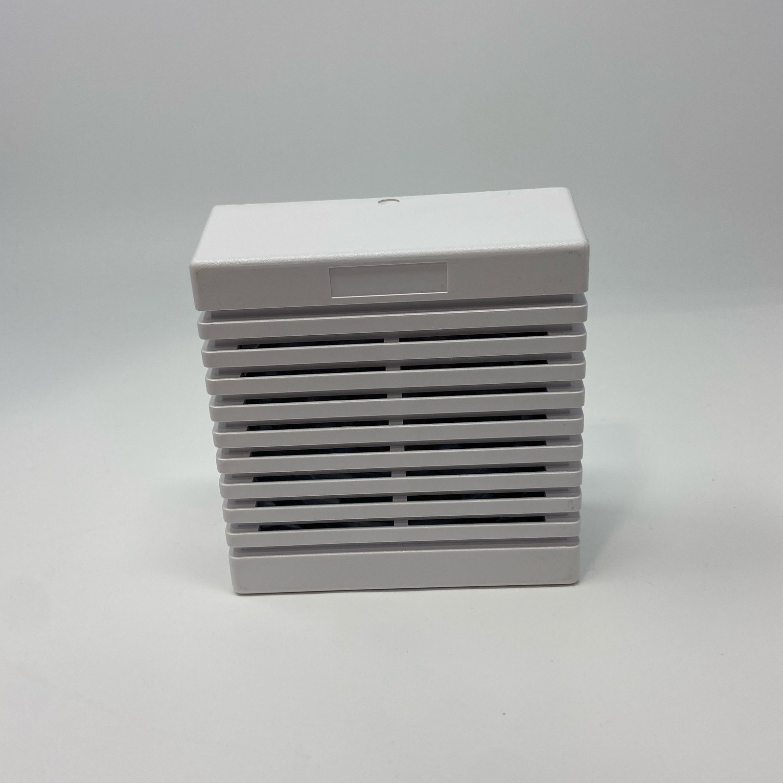 DSC SD-15WULF 15W Dual-Tone Surface-Mount Indoor Siren, White