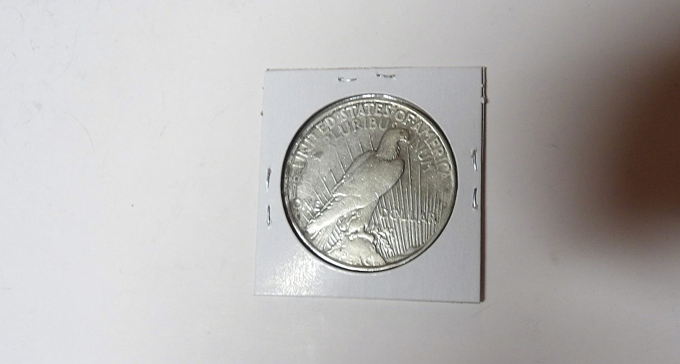 1922-D Peace Silver Dollar VG Cleaned Denver Mint (de21)