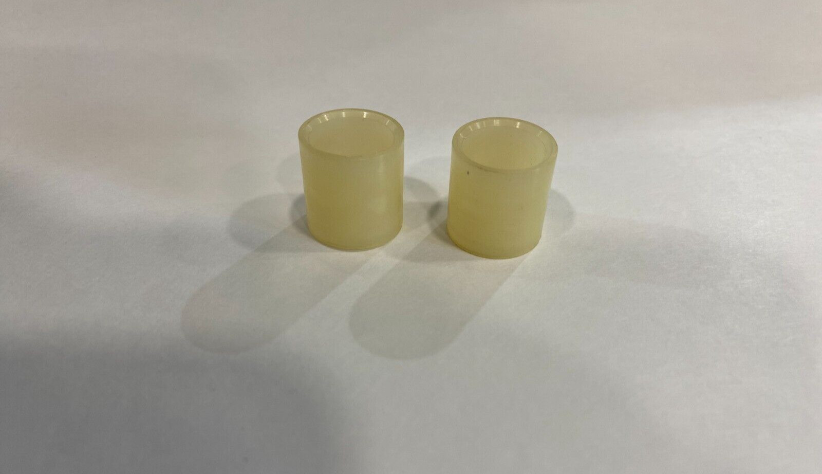 Genuine GM 3764554 Engine Oil Pump Retainer Lot of 2