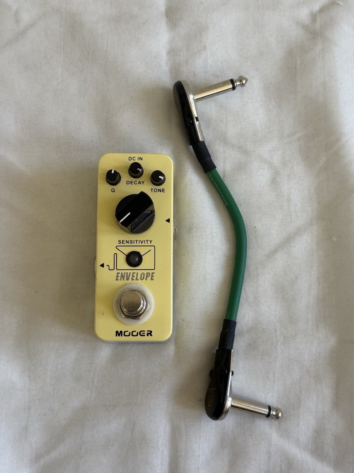 Mooer Envelope Filter MS02 Micro Pedal Auto Wah w/ Audioblast Eminence Cable
