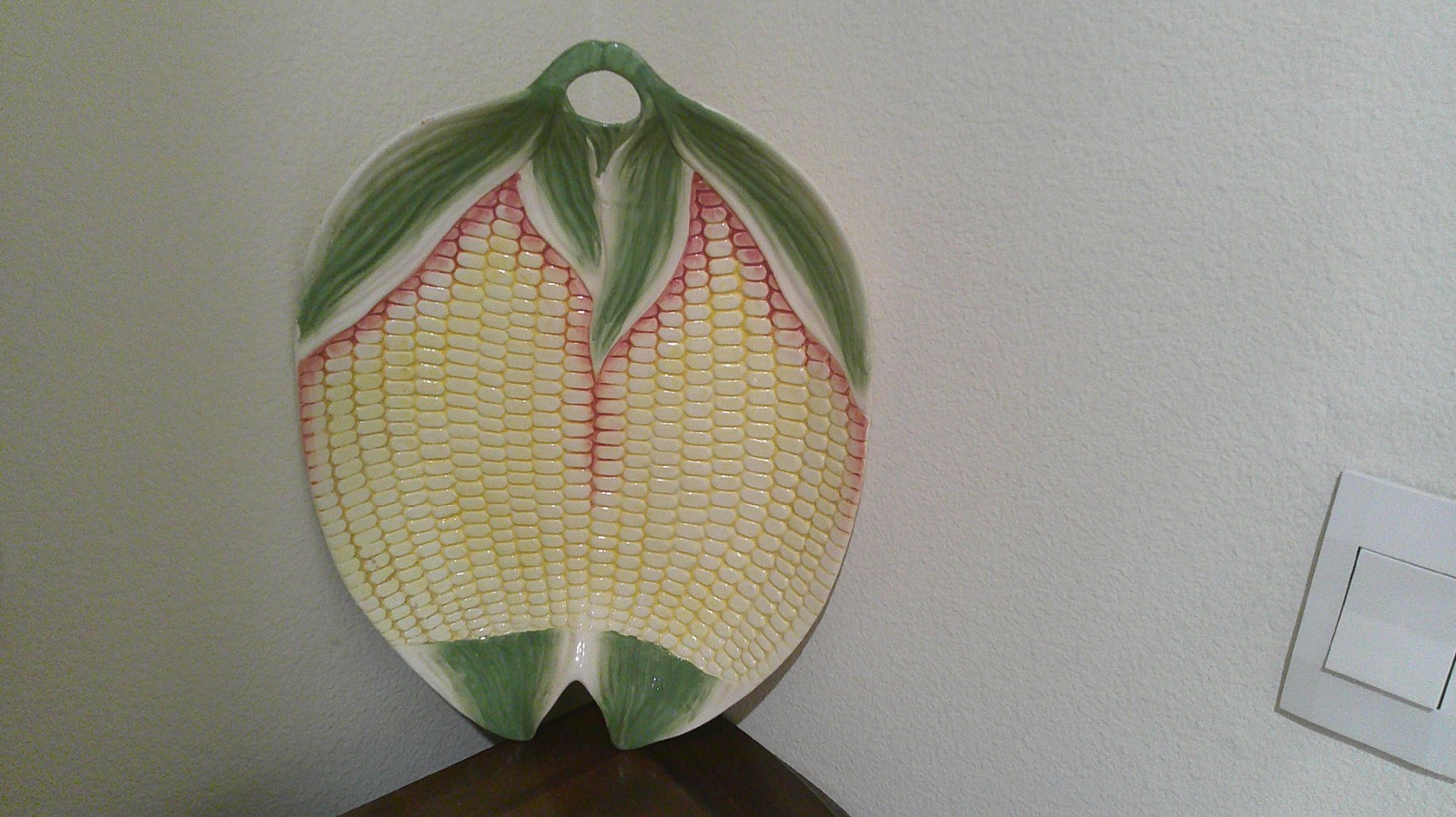 VERY LARGE CORN SERVING PLATTER APPROX. 18" ACROSS