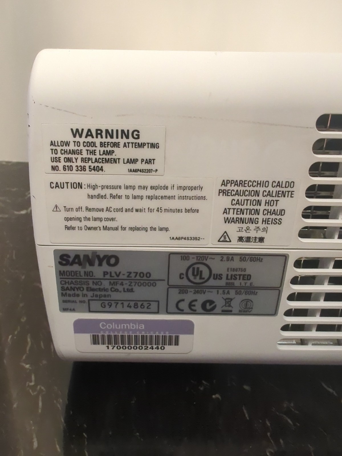 SANYO PLV-Z700 Projector (G9714862)