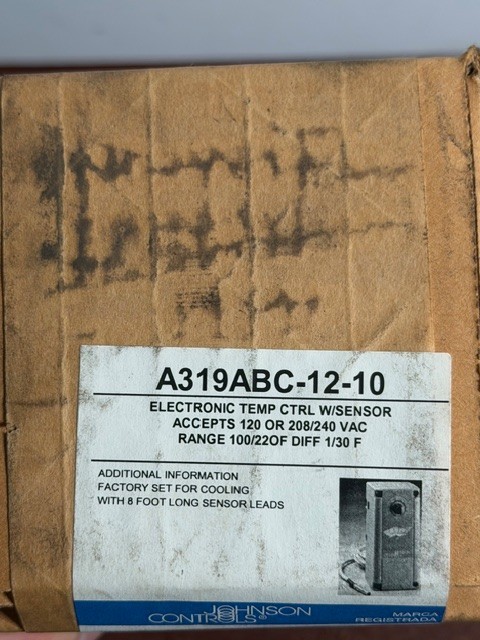 Johnson Controls A319ABC-12-10 Electronic Temperature Control 120VAC 100–220 New