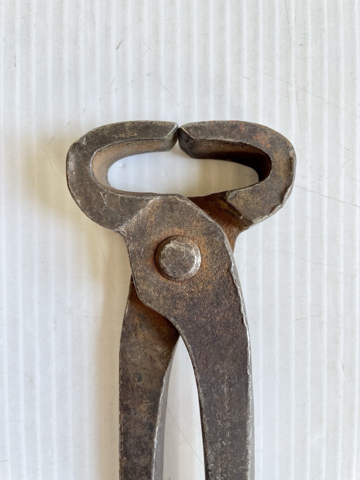 Vintage Vaughan & Bushnell Mfg Co. Nippers Farriers Metal Hand Tool 12”