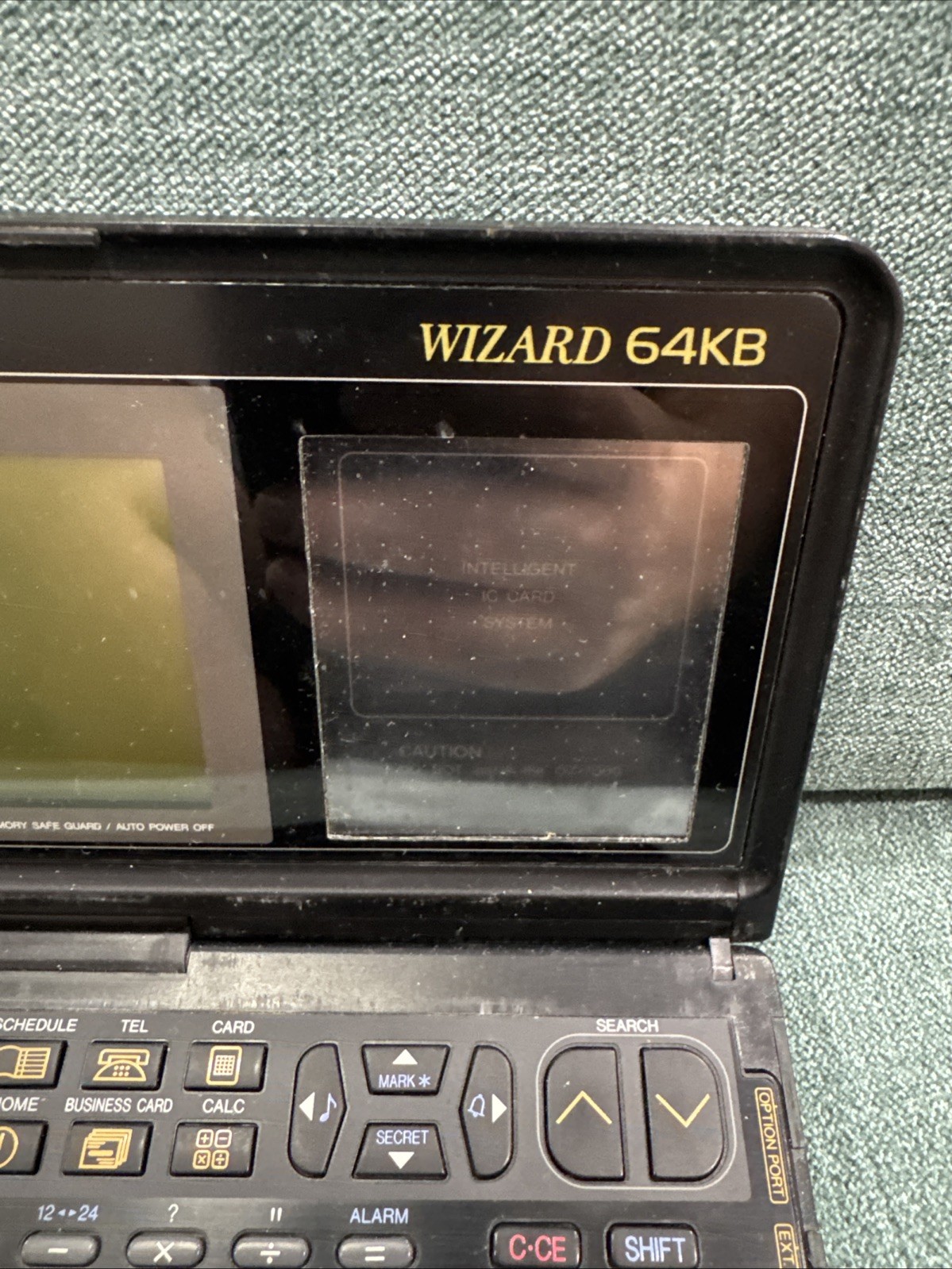 Sharp Wizard OZ-8000 64kb Electronic Organizer - Untested - FOR PARTS ONLY