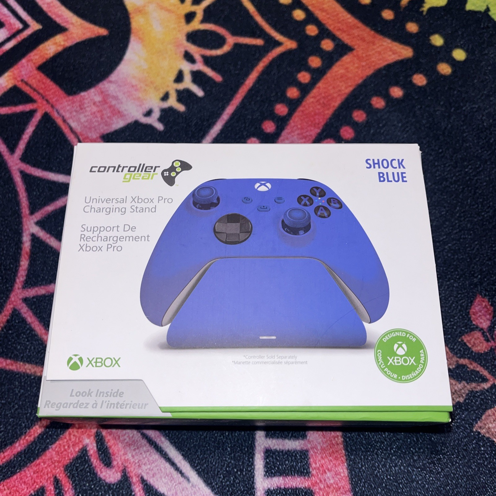Controller Gear Xbox Pro Charging Stand - Shock Blue 1100mAh NEW + Extra Stand