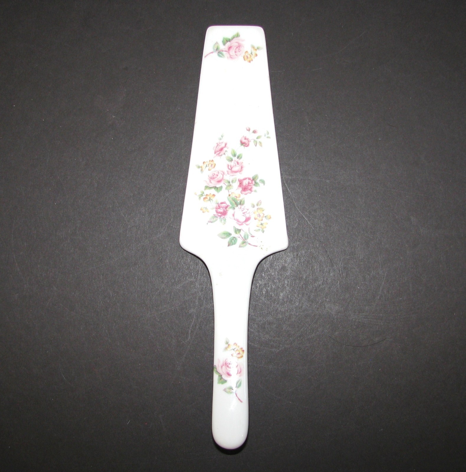 NEW ANTIQUE REFLECTIONS WHITE+ROSE,FLOWER PORCELAIN DESSERT,CAKE SERVER+SPATULA