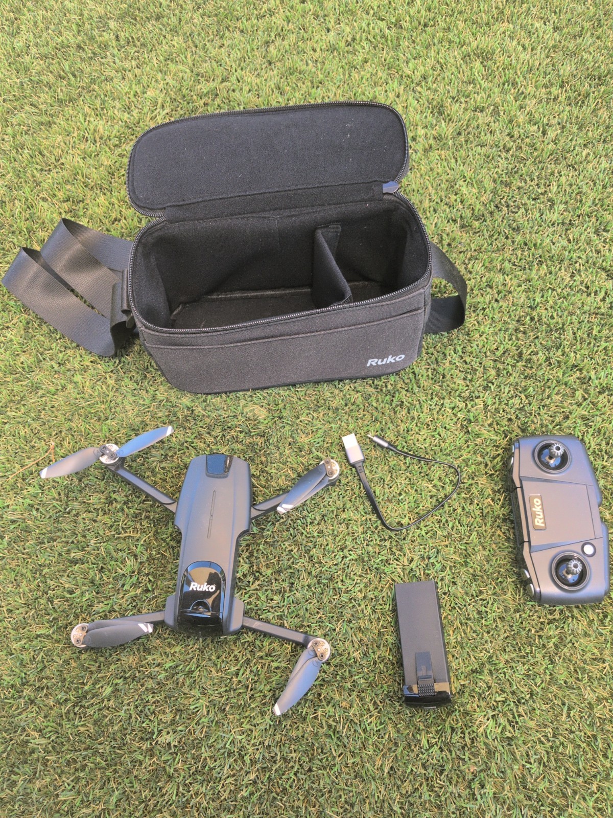 [for parts]Ruko F11 Mini Drone With Camera 4K; GPS Auto Return RM24