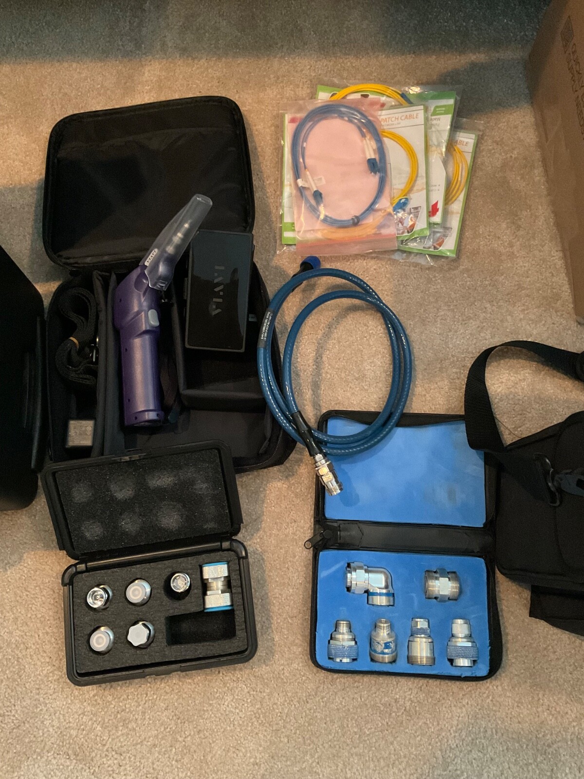 Viavi ONA-800 base unit with inspection probe. Spectrum analyzer