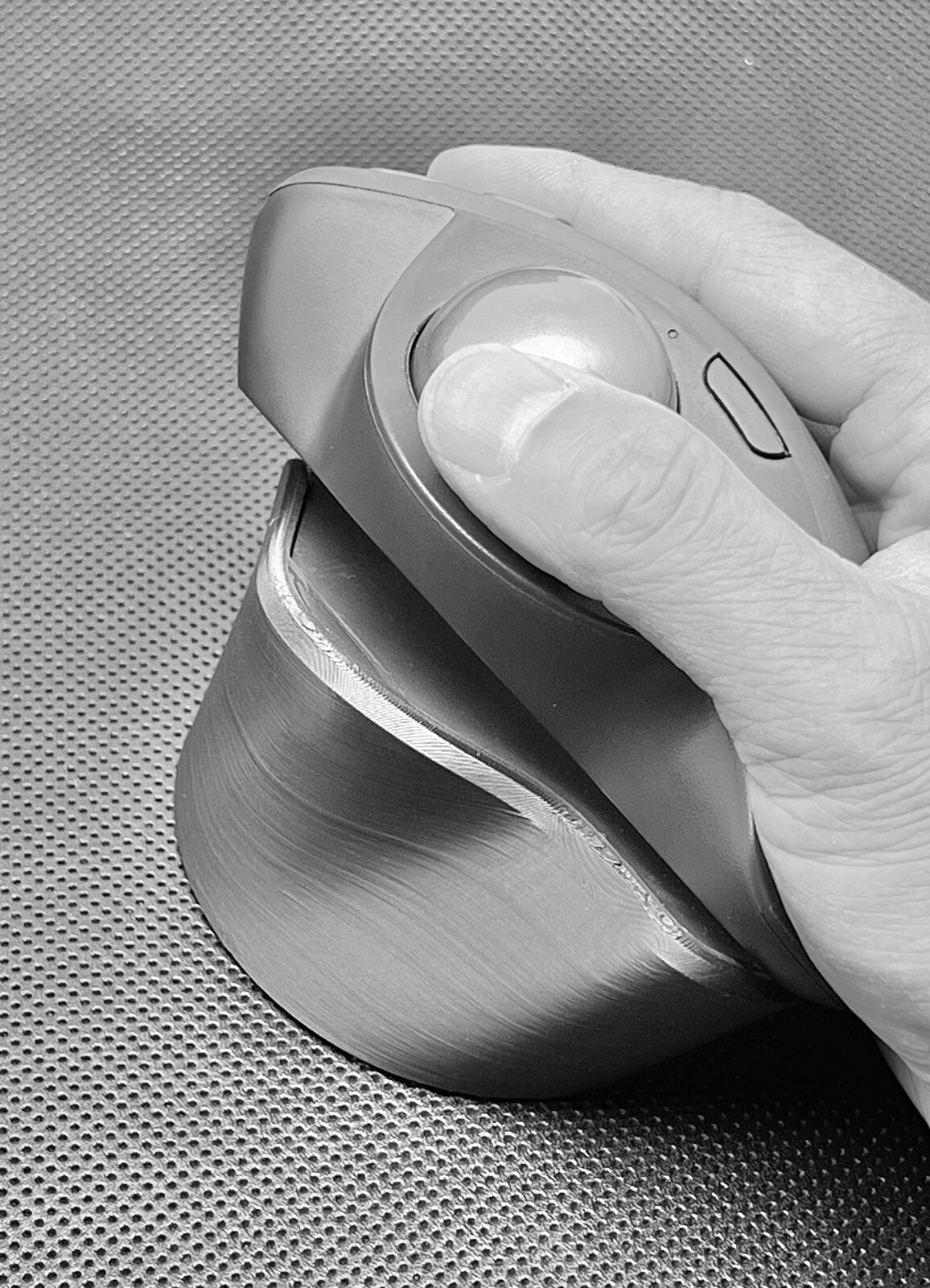 40 Degree Stand Base STAND BASE ONLY For Logitech MX ERGO Trackball Mouse (Read)