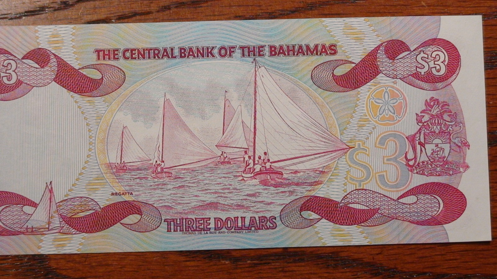 1984 BAHAMAS MONETARY AUTHORITY Three Dollar Note UNCIRCULATED $3 Bill!