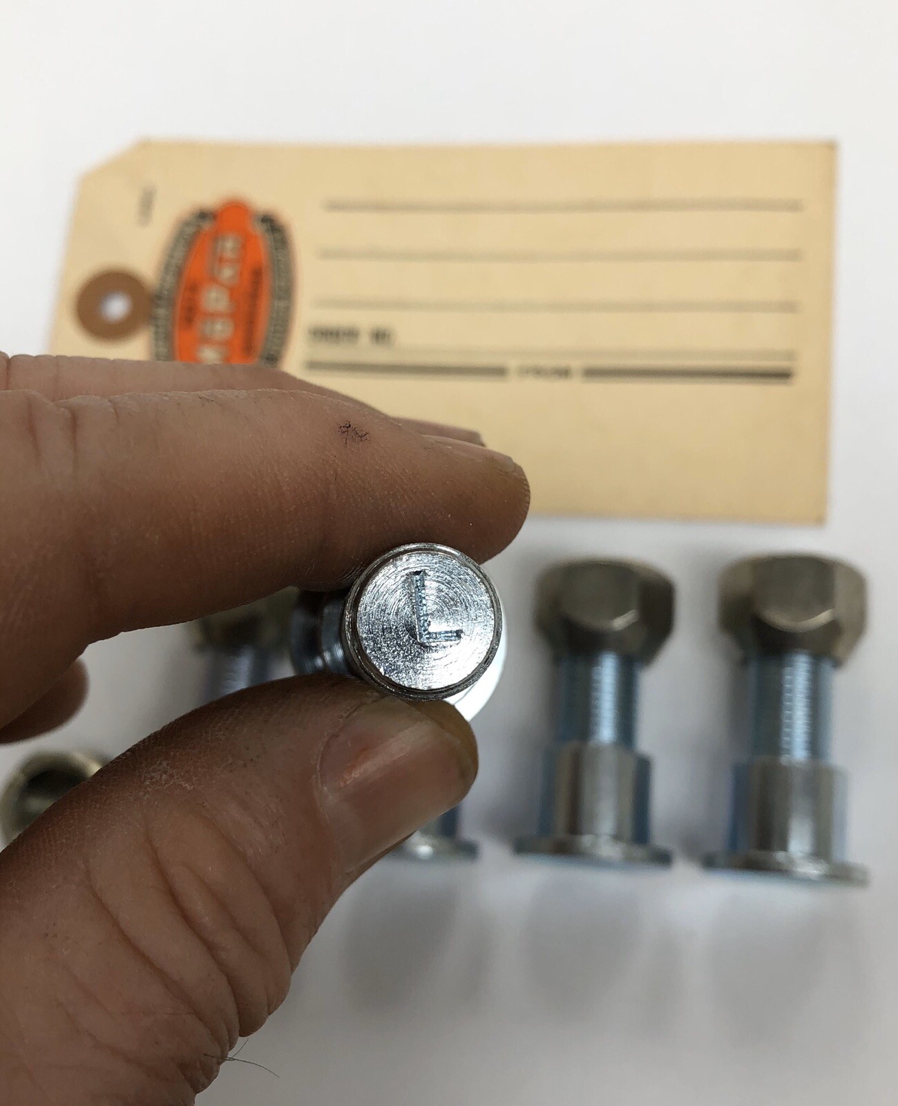 1933-1954 Dodge Custom Left Thread Wheel Studs & Lug Nut Set Of 5 687902 672970