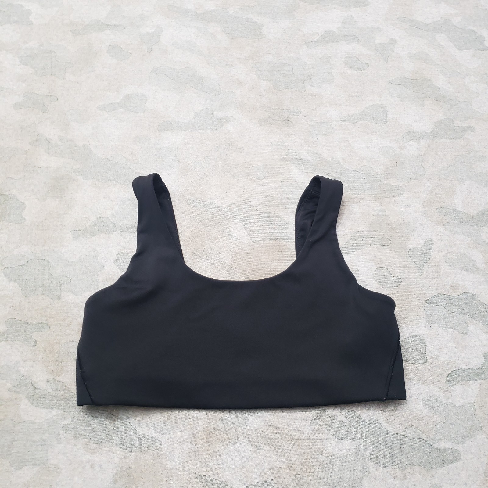 Nike Sports Bra Womens Medium Black Pullover Dri-Fit Gym Fitness Activewear