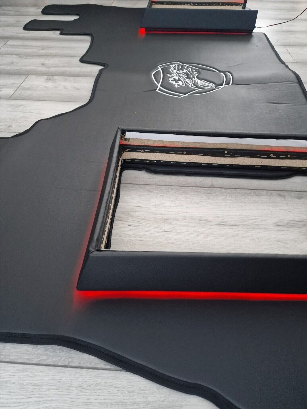 Scani BLACK S CAB NEXT GEN TRUCK  FLOOR MAT +SEAT BASES SWIVEL PASSENGER SEAT