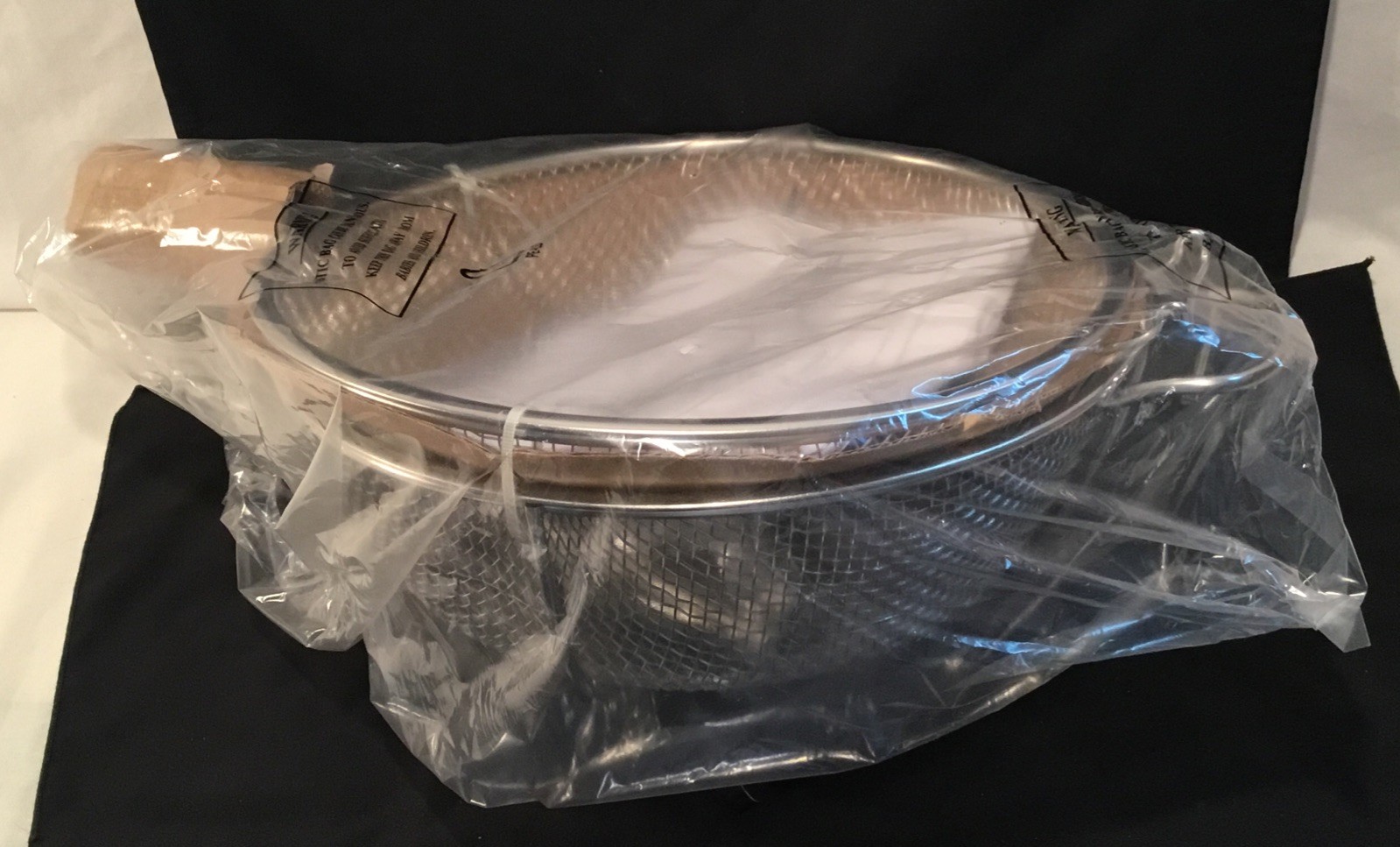 Technique Deep Fry Basket With Lid And Handle 11.75 inch Diameter Brand New