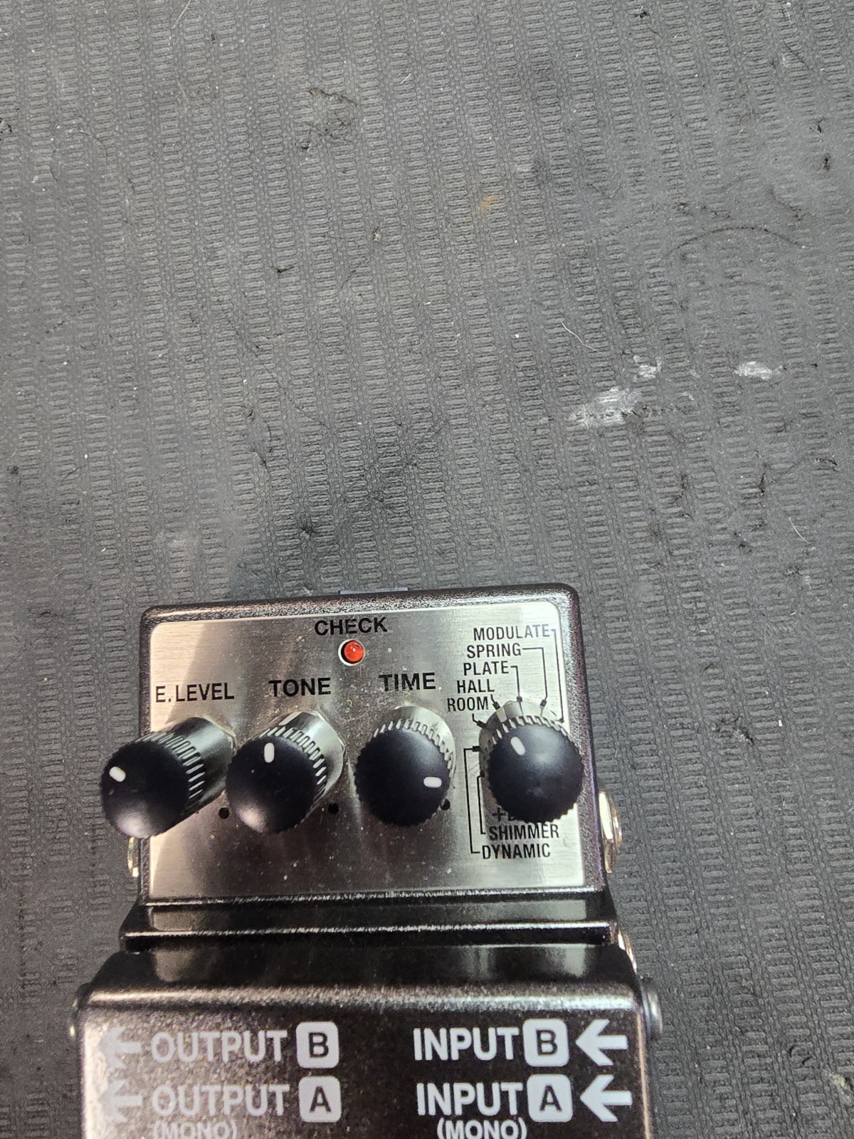 BOSS RV-6 Reverb Pedal