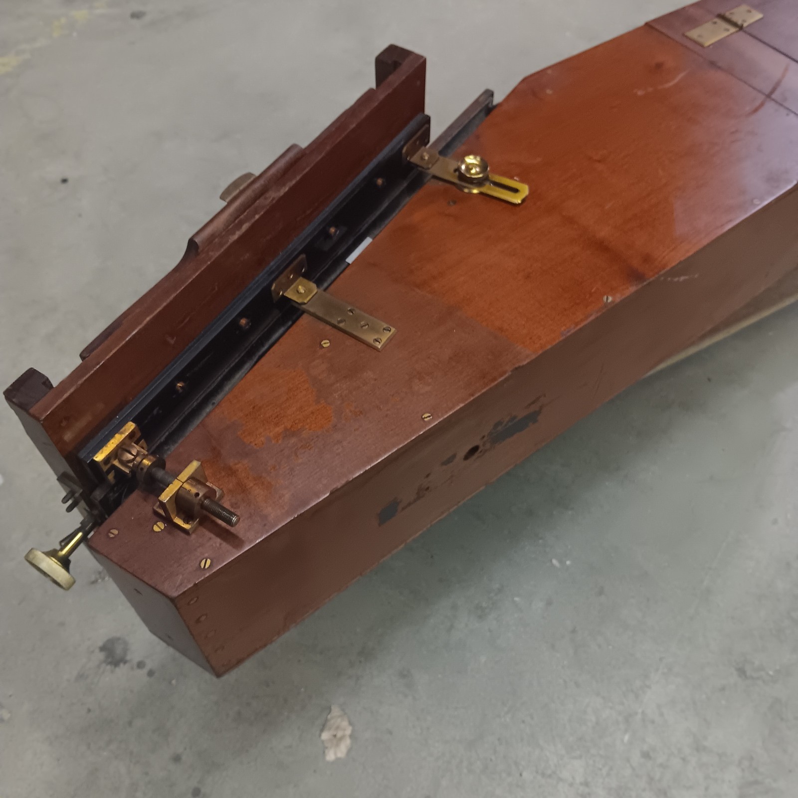 Quartz Spectrograph By Adam Hilger 1900-1920 Pick Up Only