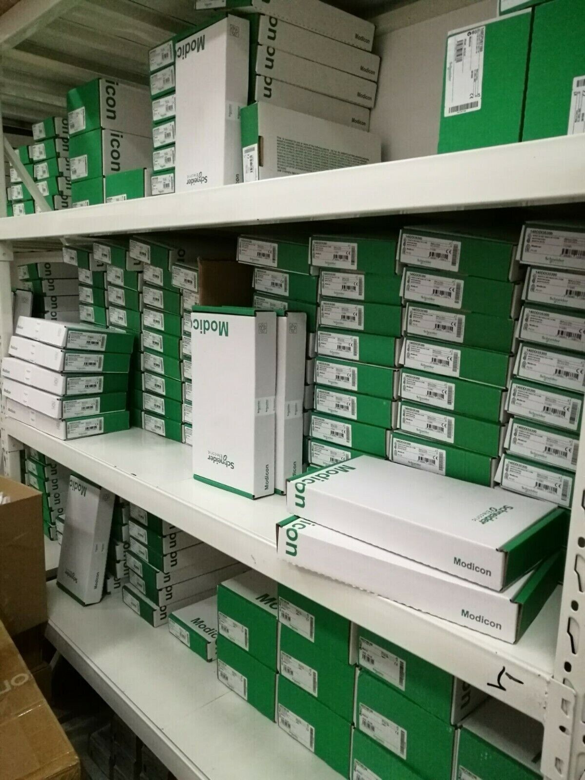 New In Box Schneider TSXCTZ2A PLC Module