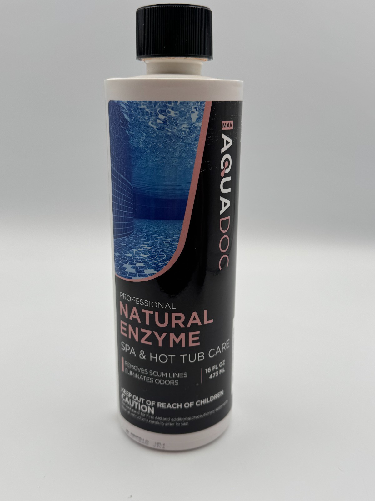 MAV AquaDoc Natural Enzyme Spa Hot Tub Cleaner 16 oz Removes Scum Odors New