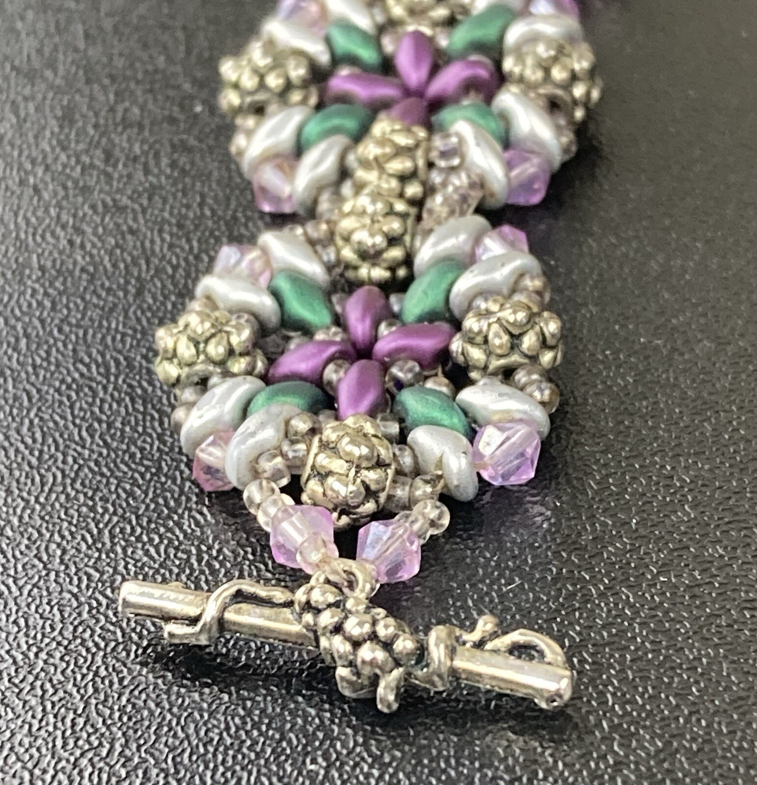 Starflower Handmade Beaded Toggle Bracelet 8.75”