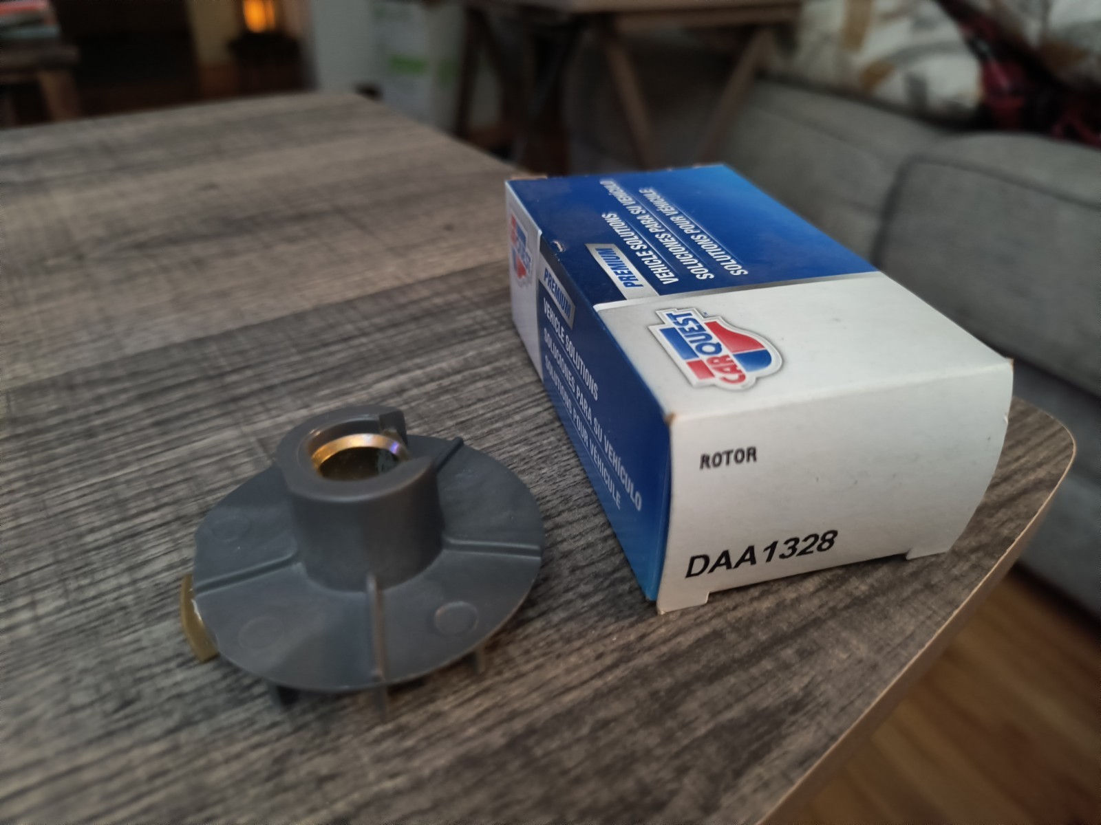 Brand NEW CARQUEST PREMIUM DAA1328 Distributor Rotor Free Shipping