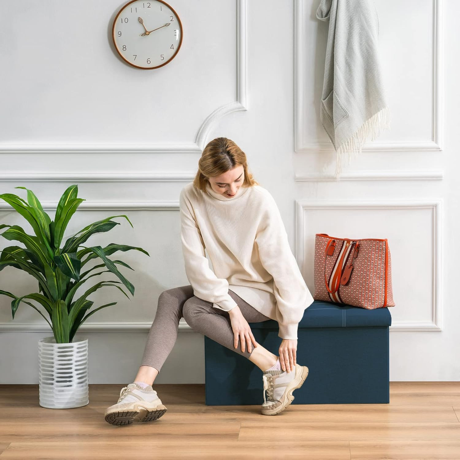 30 Inches Folding Storage Ottoman, 80L Ottoman Bench Footrest Stool, Linen Fabri