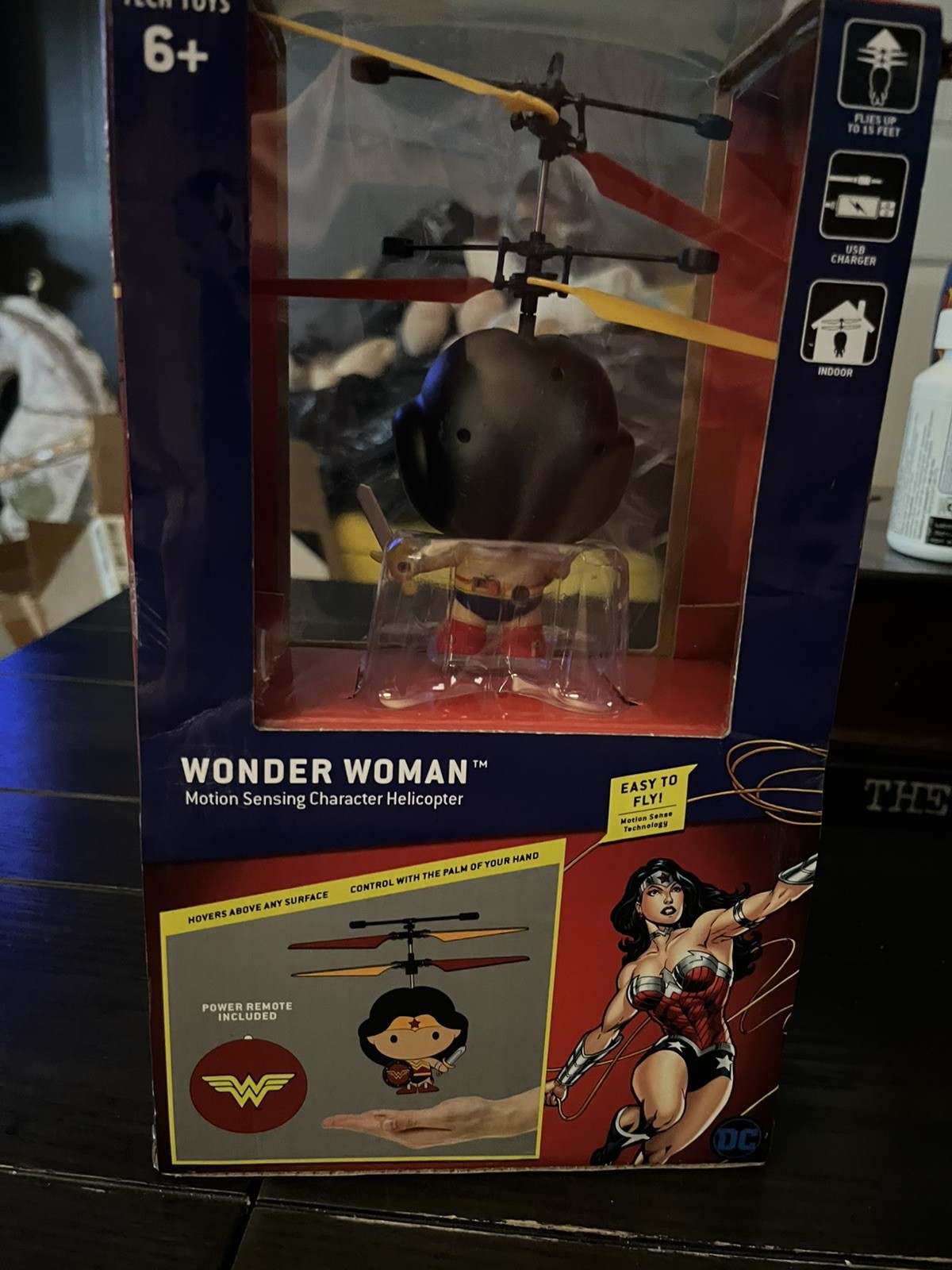 BRAND NEW - World Tech Toys Wonder Woman Helicopter Motion Sensing Character NIB