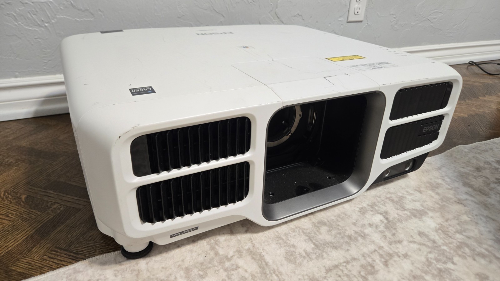 Epson L1300U 8000 Lumen Laser Projector w/ 4K - NO LENS - ONLY 4464 HOURS!