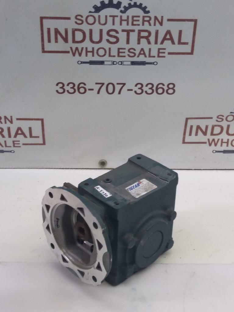 Tigear 202Q25L56 25:1 Ratio 1.14HP Shaft 1" 1750RPM Left Hand Gear Reducer