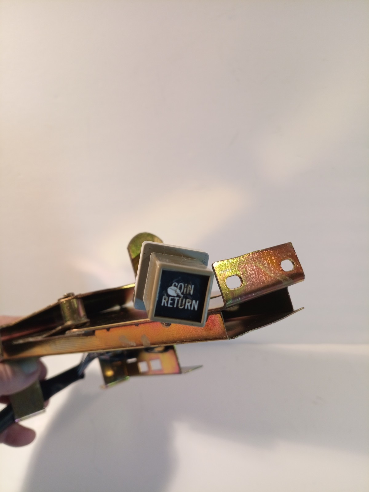 USI 3014A Power Switch Coin Insert Coin Return Button Assembly 3013A 3015A OEM